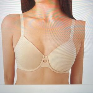 Women’s superbly smooth underwear bra . Size 40DD